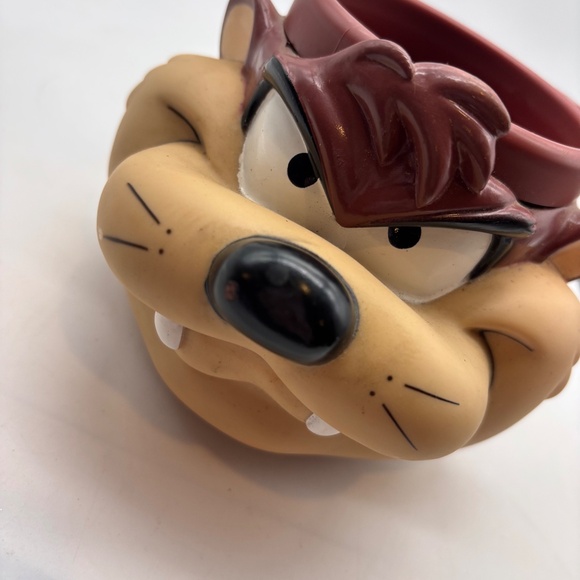 Looney Tunes Taz Tazmanian Devil Plastic Collectible Character Mug - Picture 10 of 13